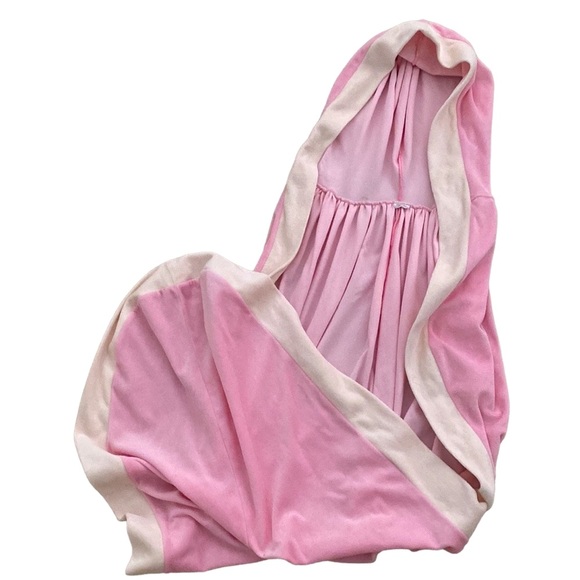 Magic Cabin Royal Cape in Pink with Cream Trim - Picture 3 of 6